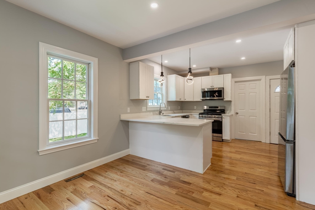 15 Gleason Street Methuen, MA 01844 - Photo 10 of 31