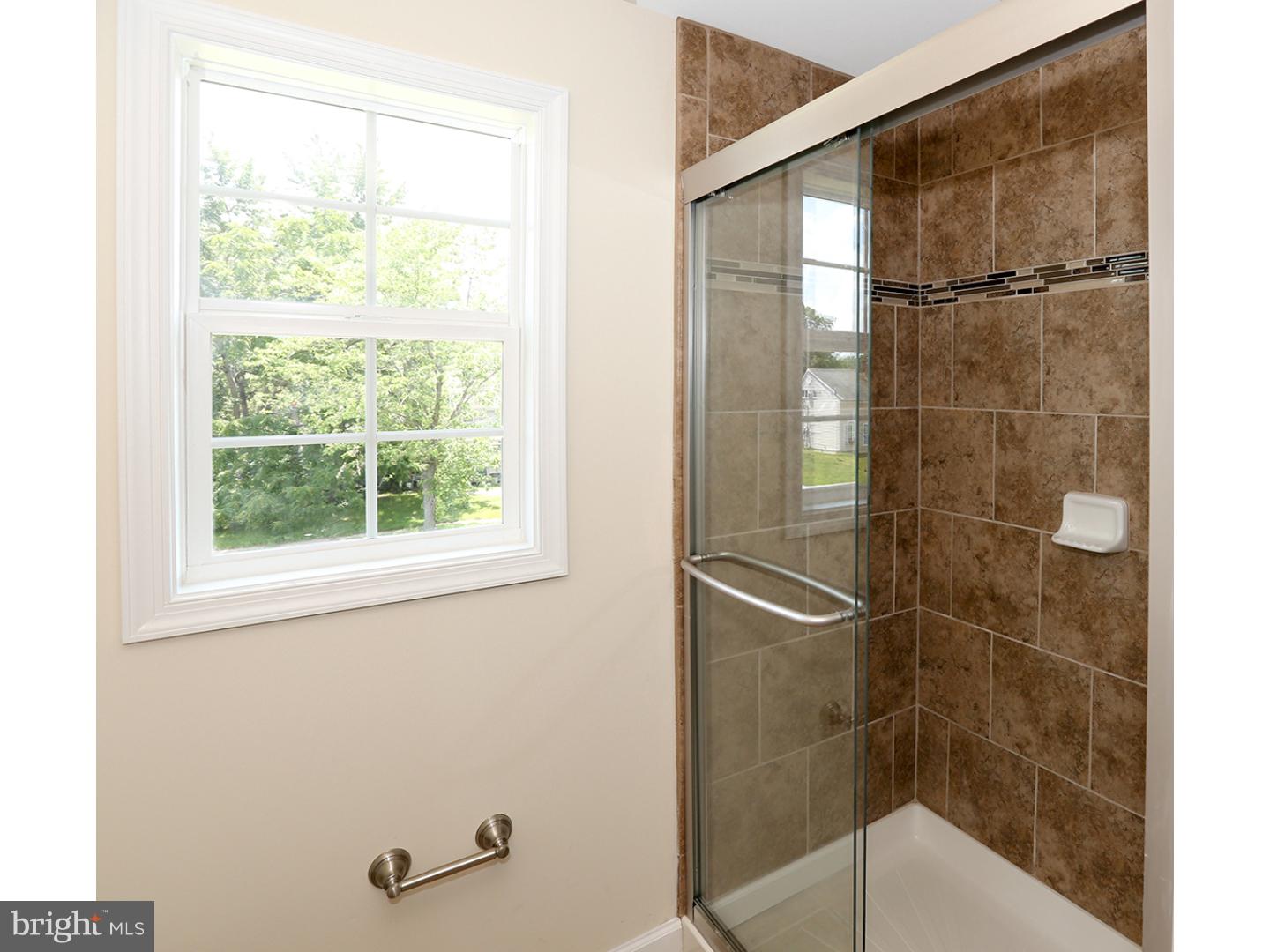 21 Goodrock Road Levittown, PA 19057 - Photo 8 of 15 Bathroom