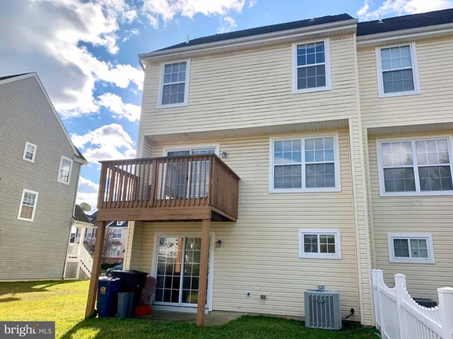 $2,250 | 351 Paradee Drive, Dover, DE 19904