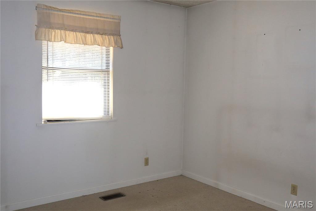522 Highway 49 Davisville, MO 65456 - Photo 14 of 26