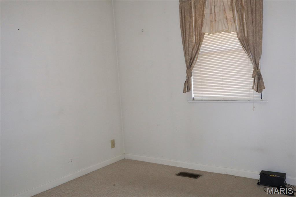 522 Highway 49 Davisville, MO 65456 - Photo 15 of 26