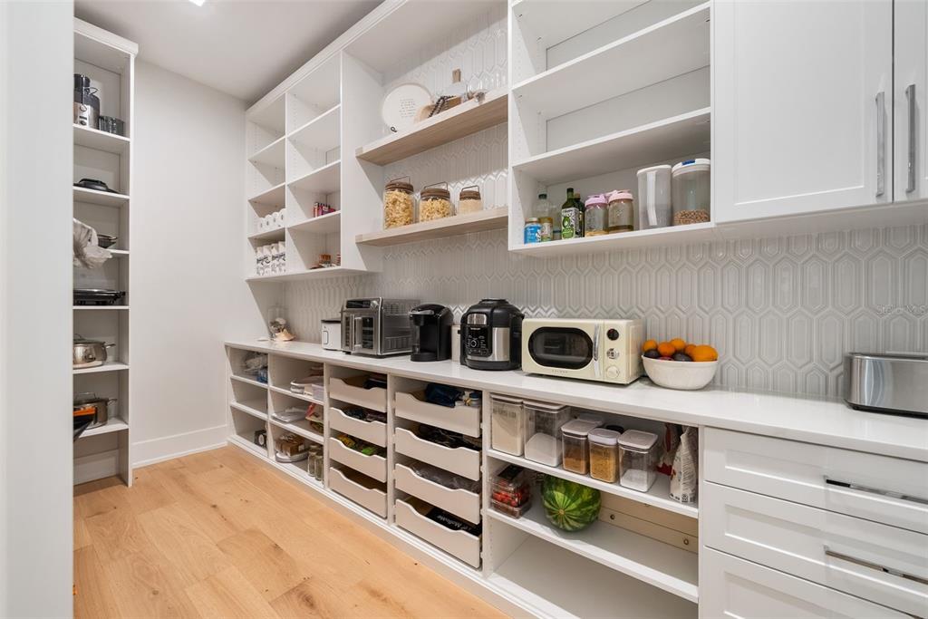 8679 Southwest 28 Lane Gainesville, FL 32608 - Photo 9 of 64