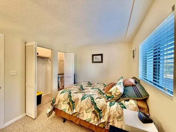 $2,000 | 821 Bahia Del Sol Drive, Unit C, Ruskin, FL 33570