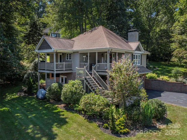 $725,000 | 105 Deer Glade Lane, Waynesville, NC 28786