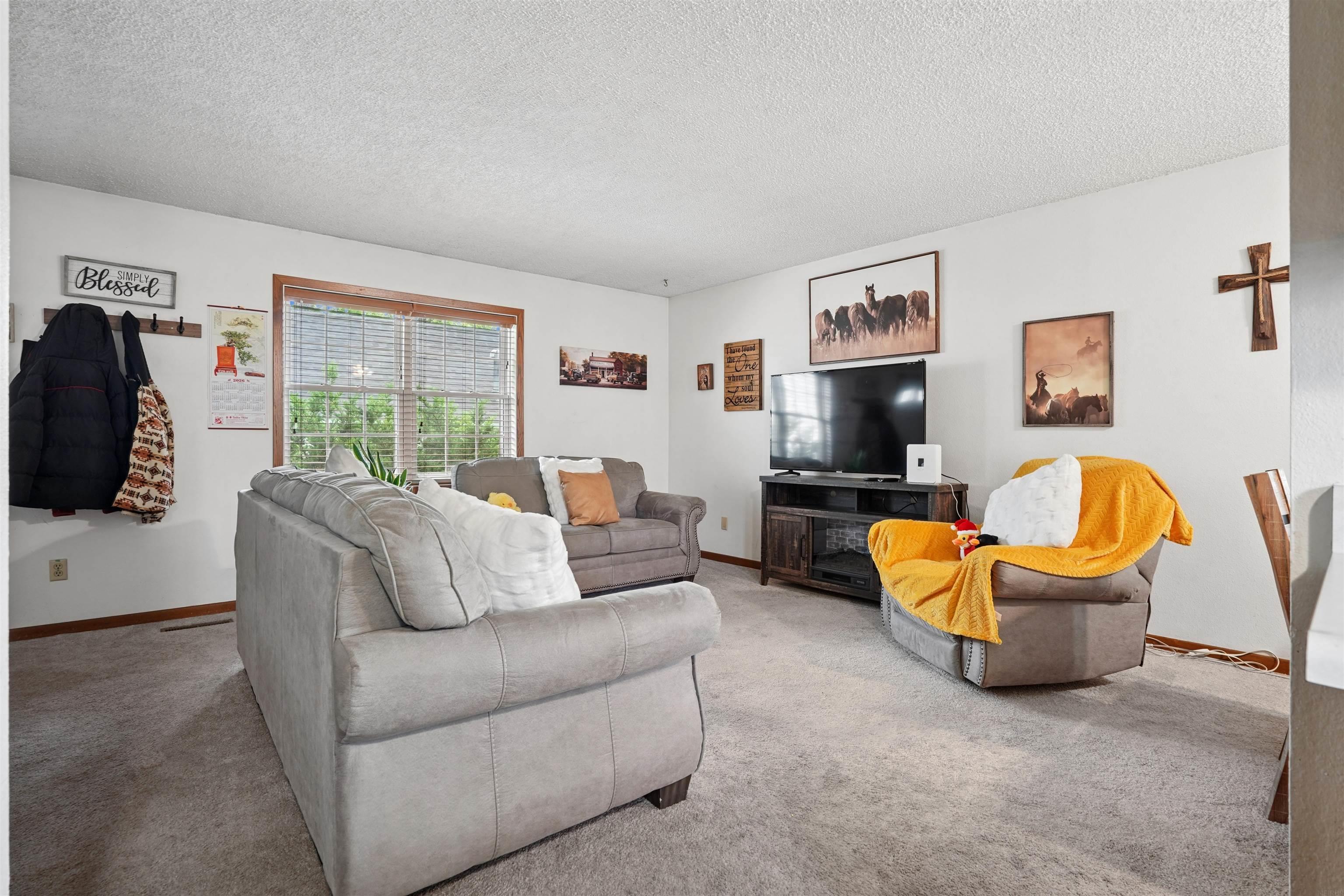 203-205 North Hackett Road Waterloo, IA 50701 - Photo 18 of 37 Gallery Image 18