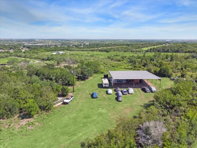 $635,000 | 12545 Glass Road, Buda, TX 78610
