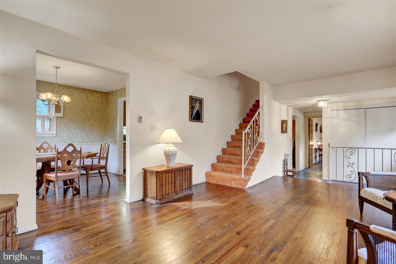 3601 Cloverfield Road Harrisburg, PA 17109 - Photo 5 of 25 Gallery Image 5
