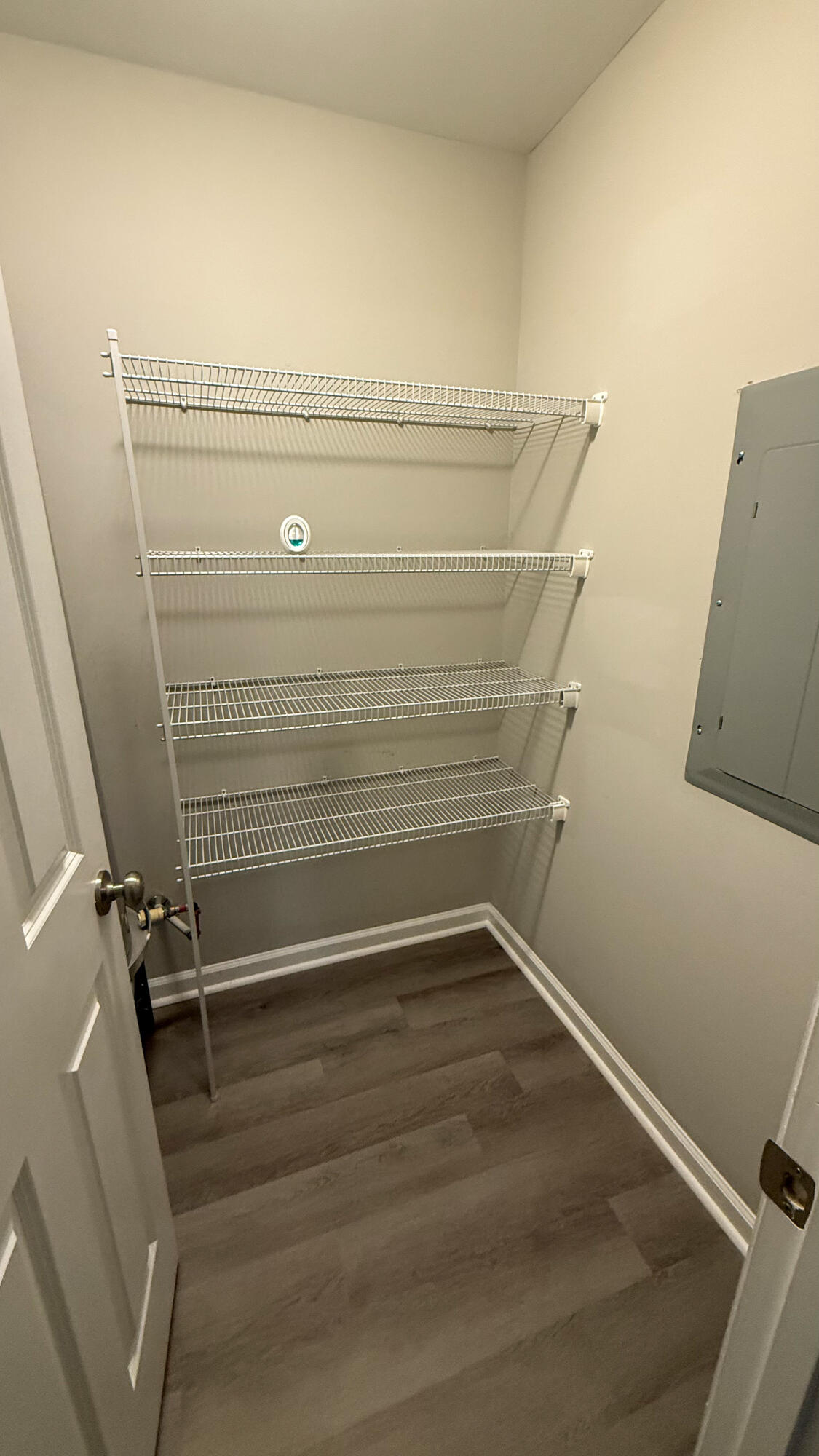 2046 Garnet Lane Aiken, SC 29803 - Photo 7 of 17 .