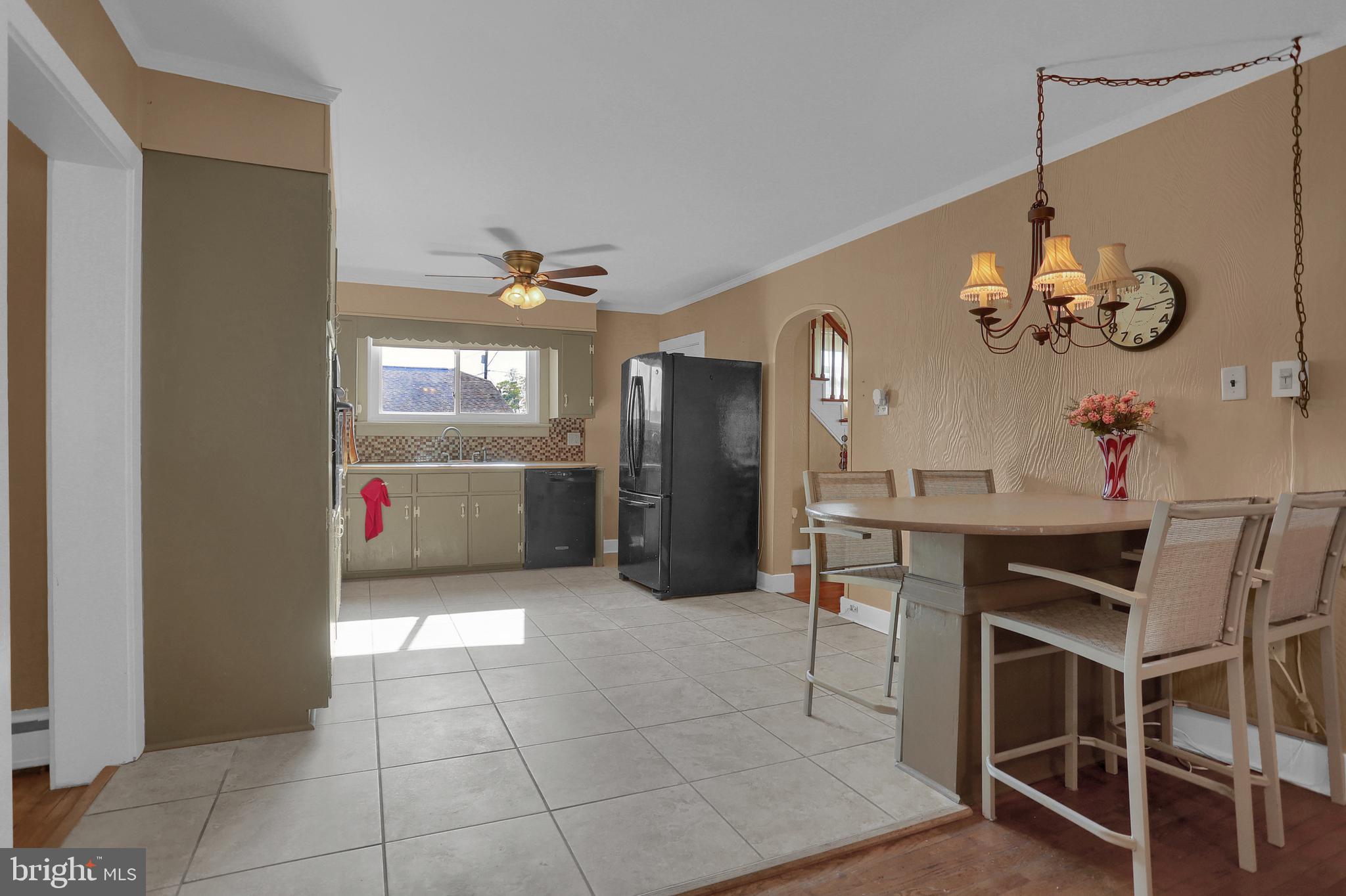 1557 Spring Road Carlisle, PA 17013 - Photo 12 of 32 Gallery Image 12