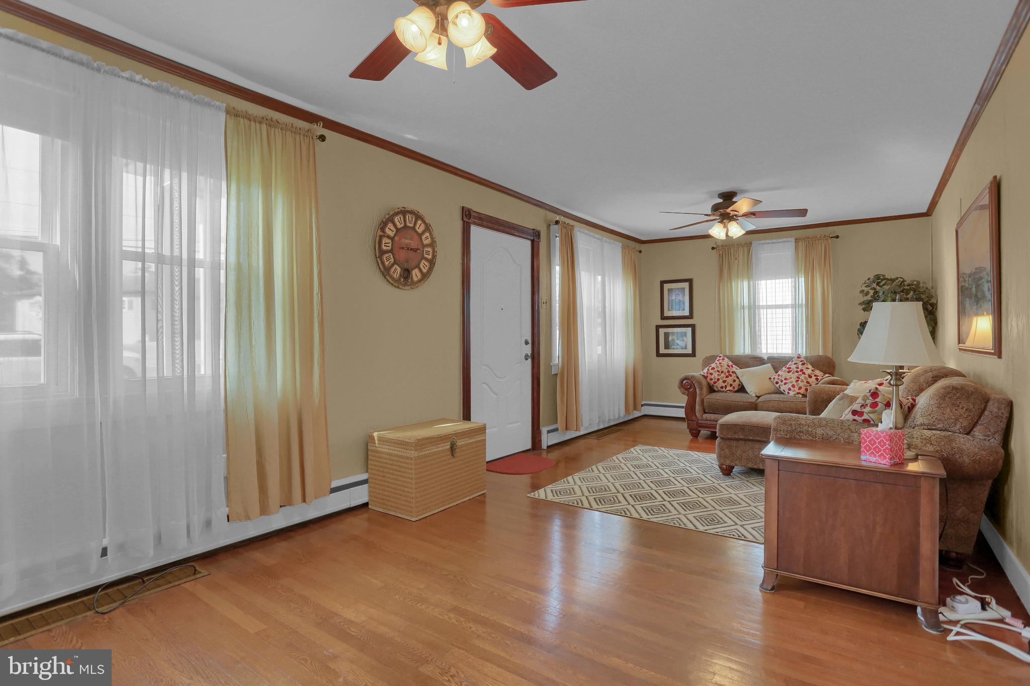 1557 Spring Road Carlisle, PA 17013 - Photo 9 of 32 Gallery Image 9