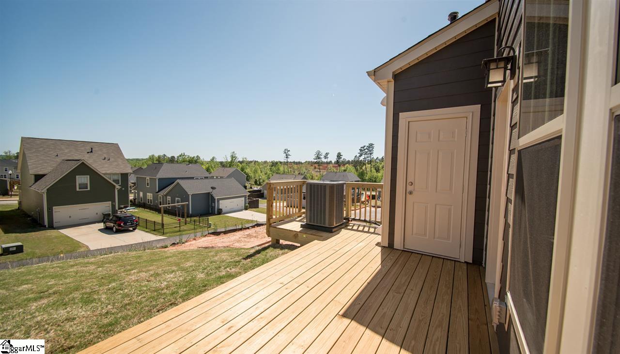 420 Meritage Street Greer, SC 29651 - Photo 3 of 22 Gallery Image 3
