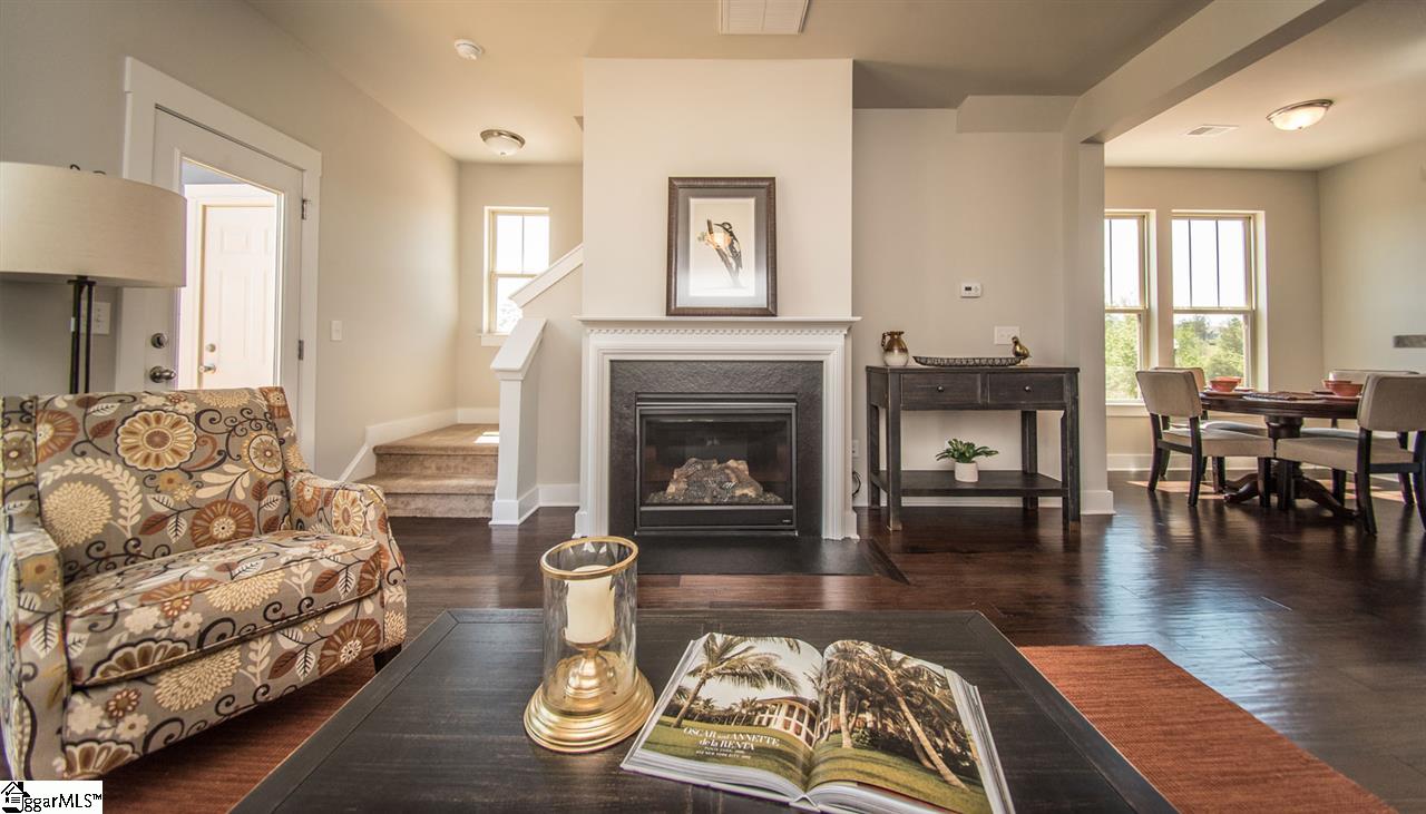 420 Meritage Street Greer, SC 29651 - Photo 5 of 22 Gallery Image 5