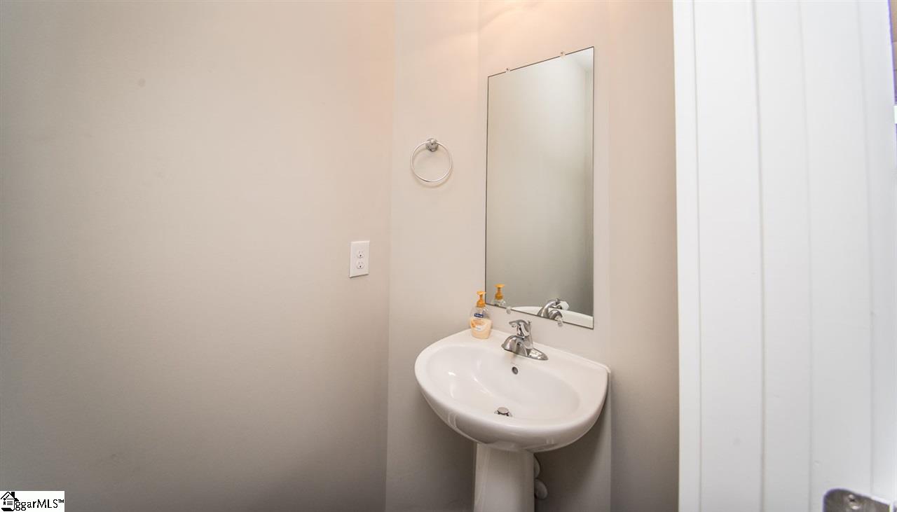 420 Meritage Street Greer, SC 29651 - Photo 9 of 22 Gallery Image 9
