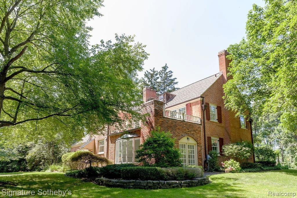 2235 Quarton Road Bloomfield Hills, MI 48301 - Photo 34 of 37