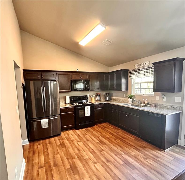 94 Heather Lane Commerce, GA 30529 - Photo 12 of 26