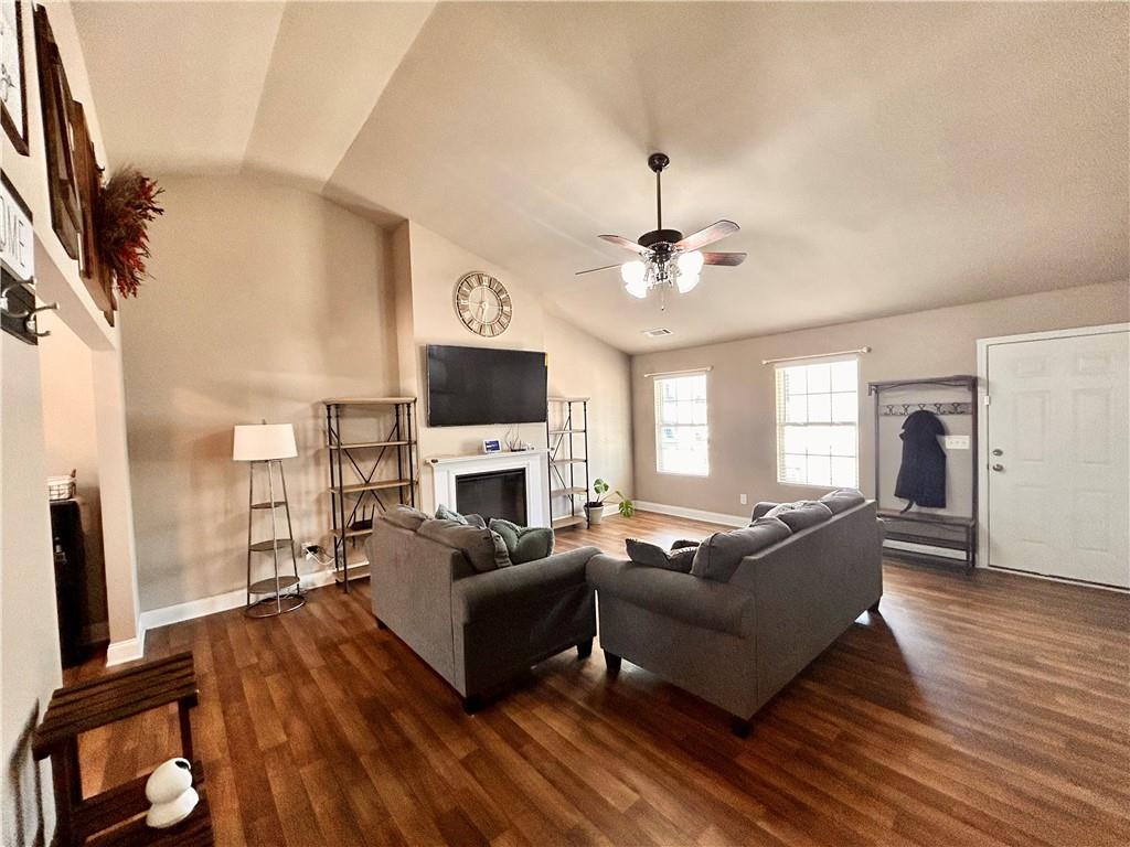 94 Heather Lane Commerce, GA 30529 - Photo 6 of 26