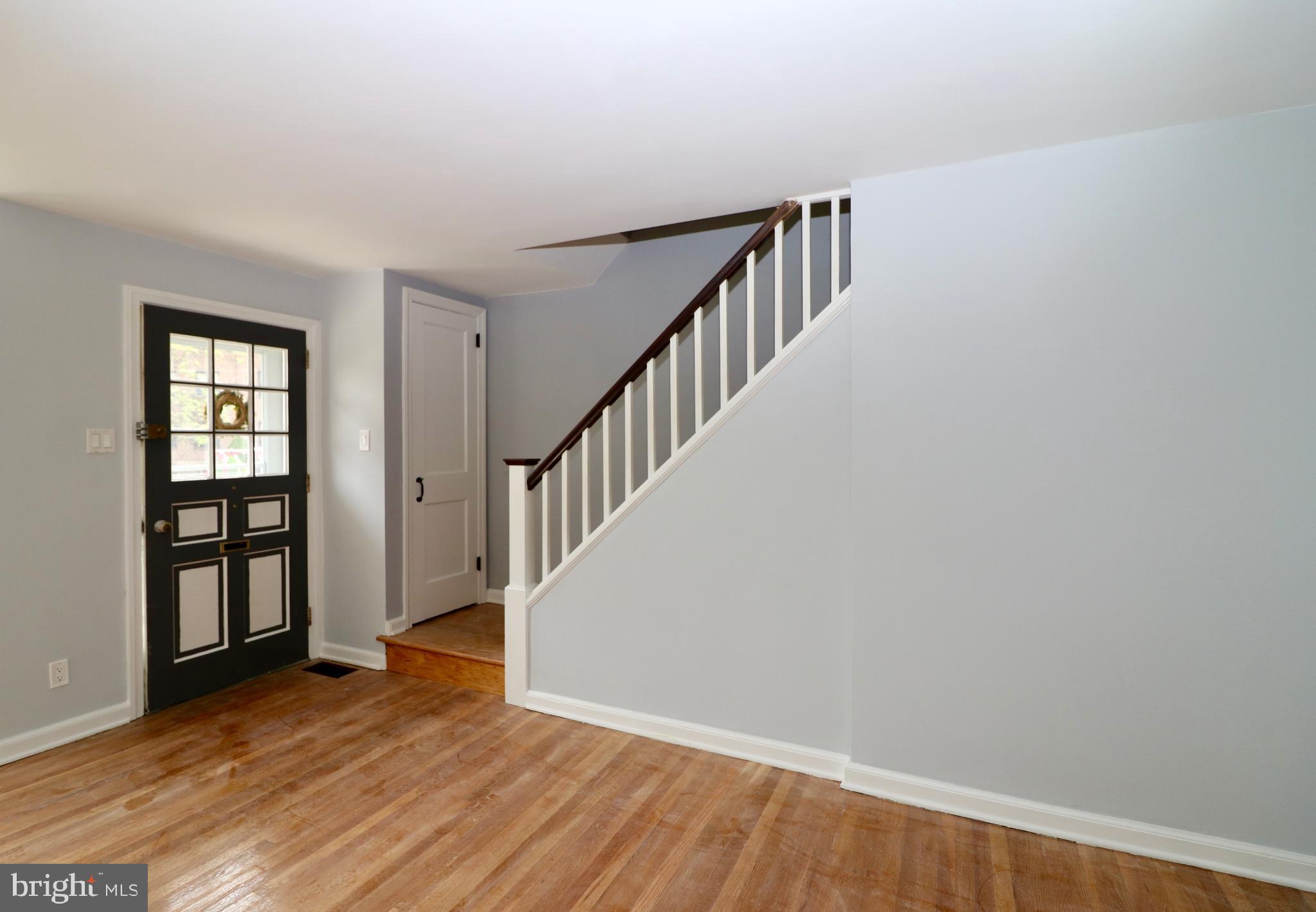 360 Springton Road Upper Darby, PA 19082 - Photo 3 of 20