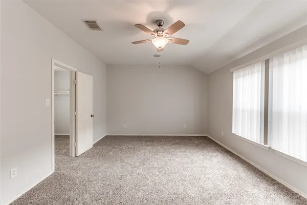 $2,150 | 1722 Redwing Bluff Drive, Houston, TX 77009