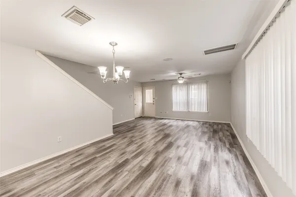 $2,150 | 1722 Redwing Bluff Drive, Houston, TX 77009