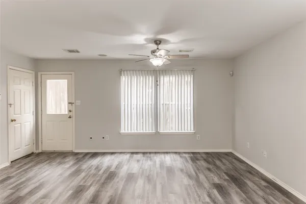 $2,150 | 1722 Redwing Bluff Drive, Houston, TX 77009