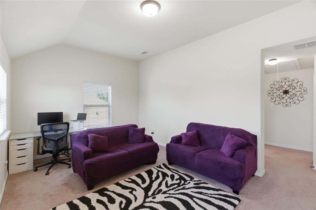 508 Kriston Drive Azle, TX 76020 - Photo 18 of 32
