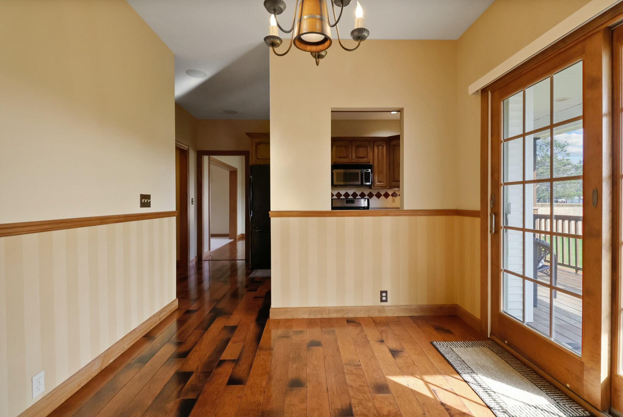 172 Lee Drive Kouts, IN 46347 - Photo 14 of 63 2048x1371