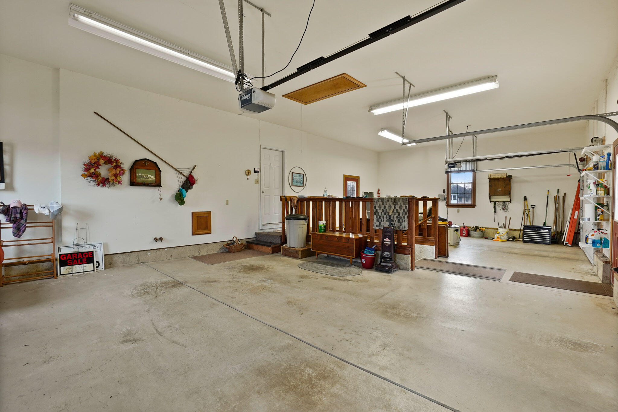 172 Lee Drive Kouts, IN 46347 - Photo 41 of 63 2048x1365