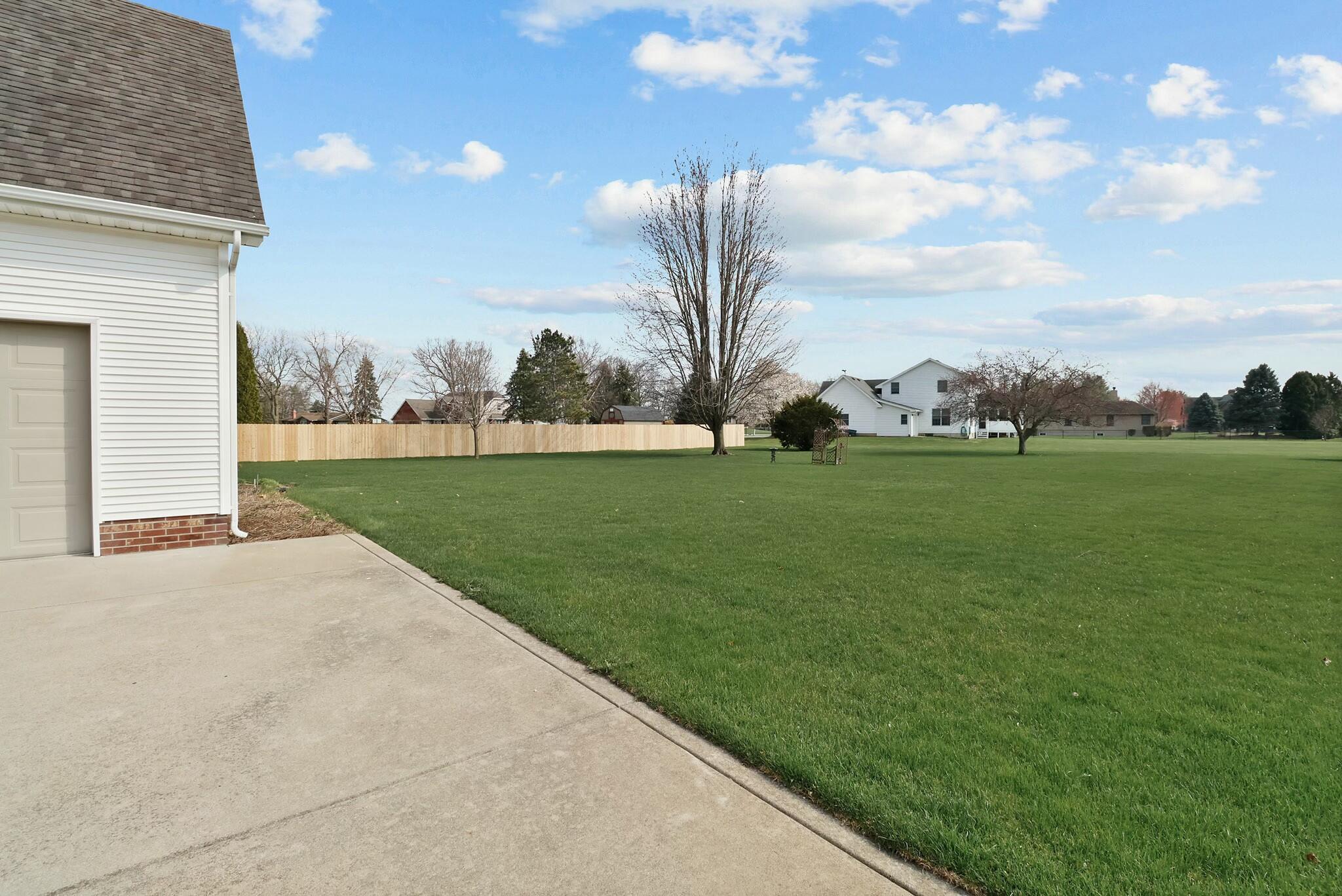 172 Lee Drive Kouts, IN 46347 - Photo 61 of 63 2048x1367