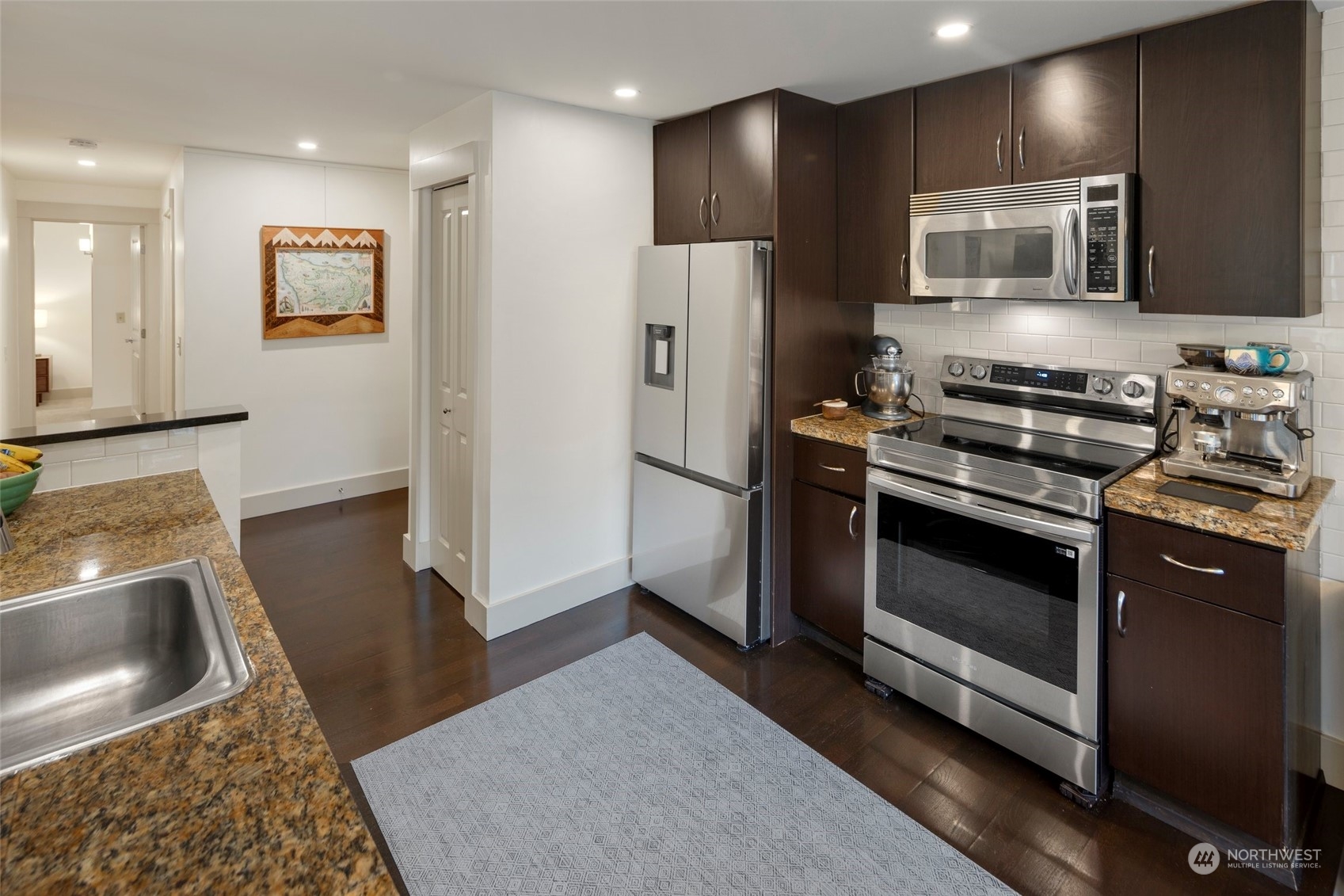 23015 Edmonds Way, Unit A115 Edmonds, WA 98020 - Photo 14 of 31 Gallery Image 14