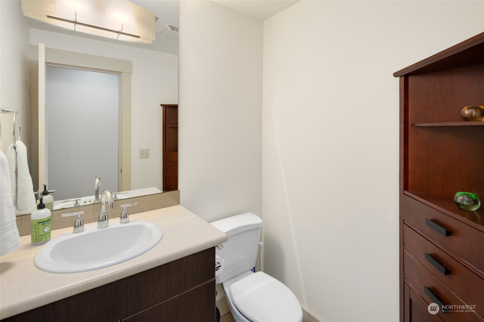 23015 Edmonds Way, Unit A115 Edmonds, WA 98020 - Photo 23 of 31 Gallery Image 23