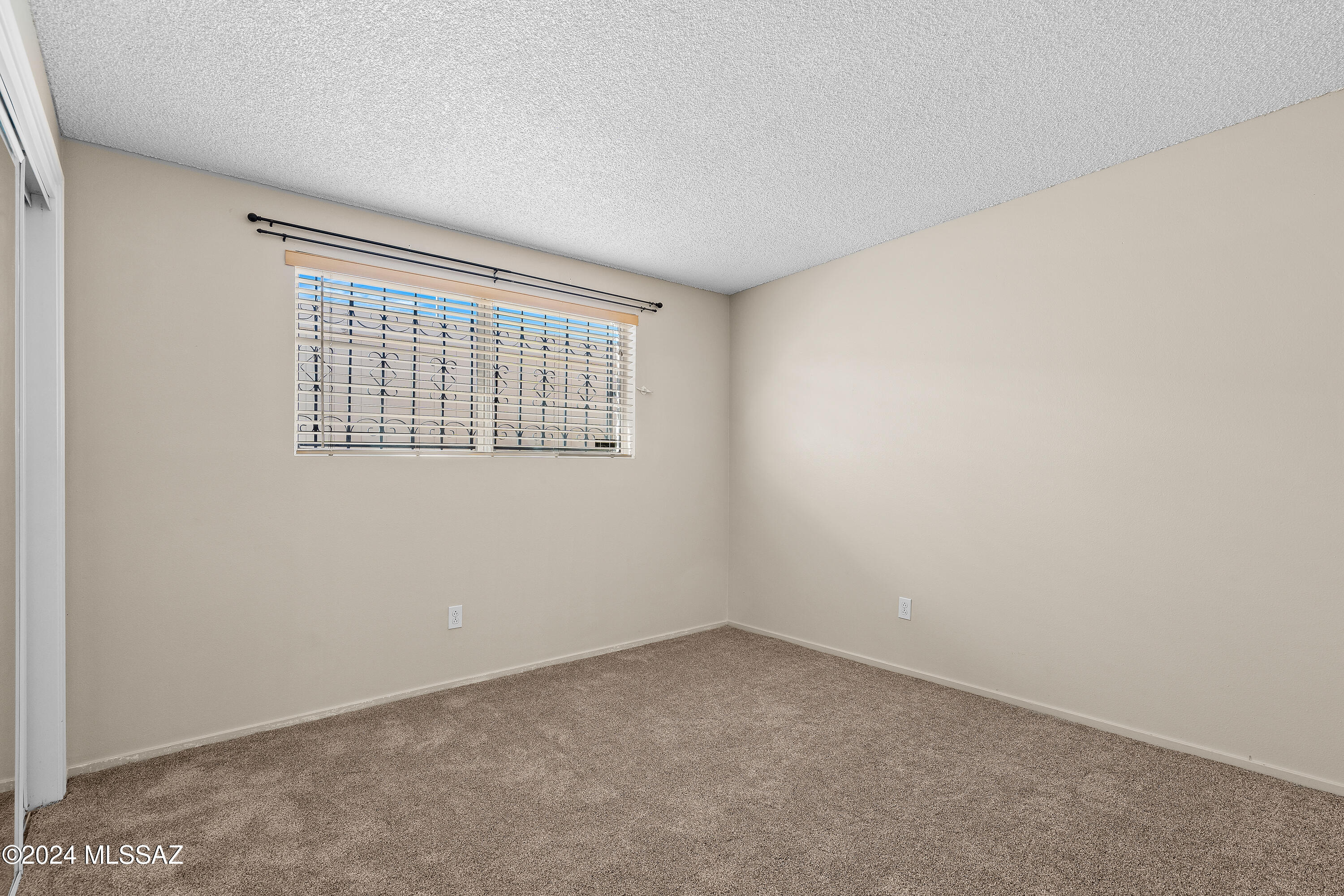 11 East Pastime Road Tucson, AZ 85705 - Photo 19 of 25