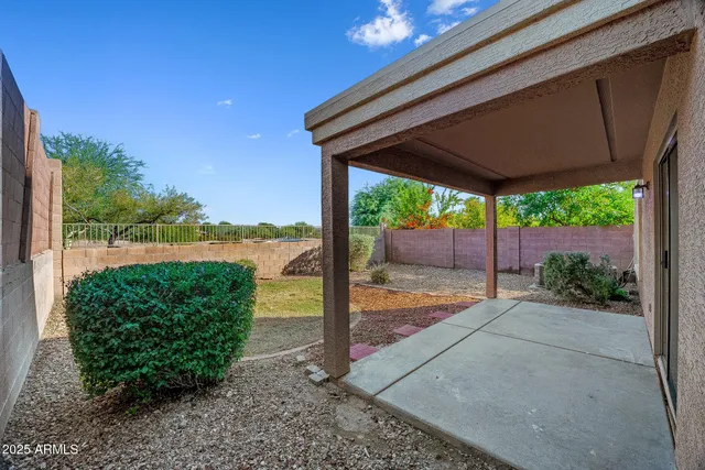 a view of a house with entertaining space
