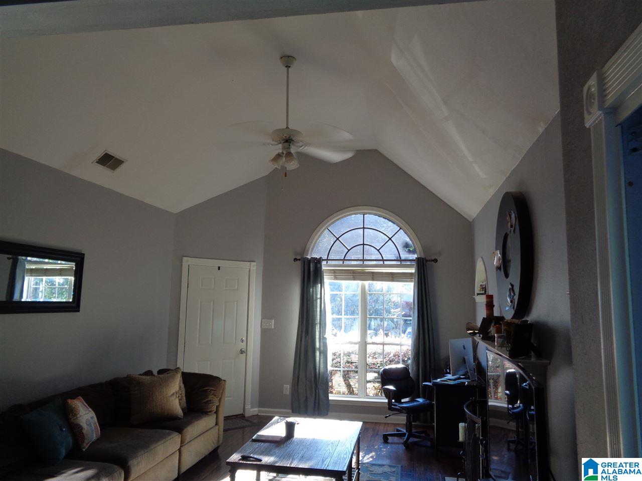 2062 Chandalar Court Pelham, AL 35124 - Photo 3 of 37