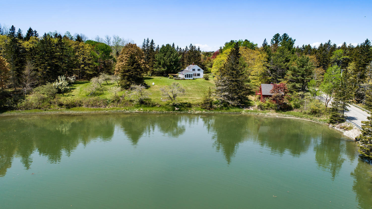 189 Sunshine Road Deer Isle, ME 04627 - Photo 8 of 66 189 Sunshine Road Deer Isle ME-large-008