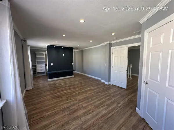 $2,137 | 8848 Hampton Green Avenue, Las Vegas, NV 89129