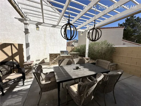 $2,137 | 8848 Hampton Green Avenue, Las Vegas, NV 89129