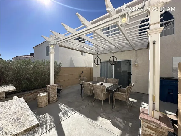 $2,137 | 8848 Hampton Green Avenue, Las Vegas, NV 89129