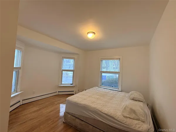 $1,995 | 35 East Avenue, Unit 1, Middletown, NY 10940