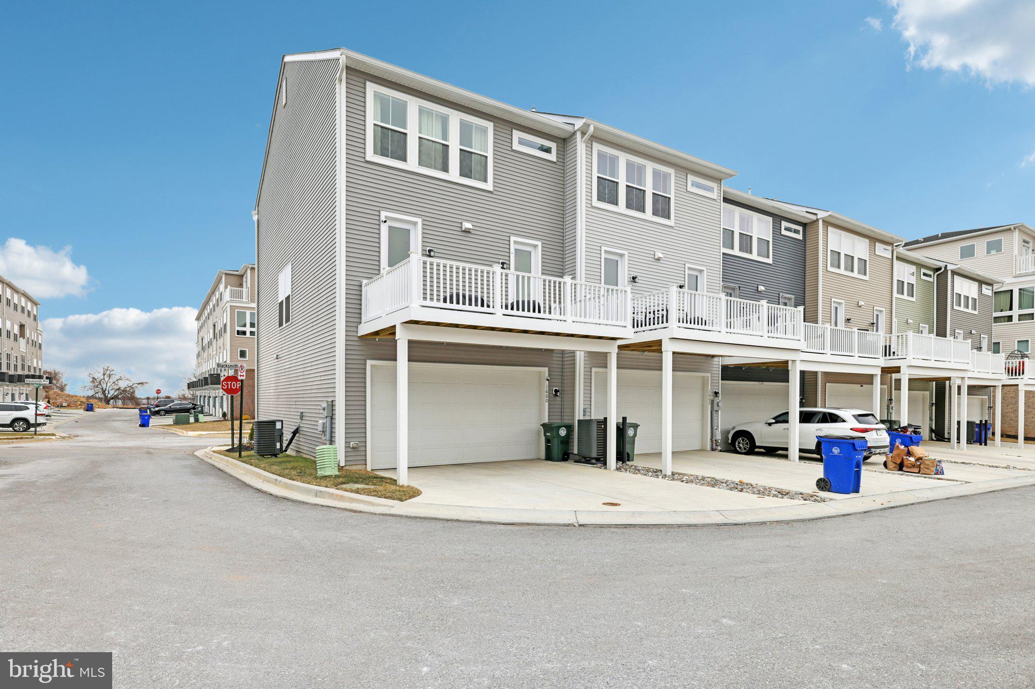 1600 Blacksmith Way Frederick, MD 21702 - Photo 31 of 39 Rear