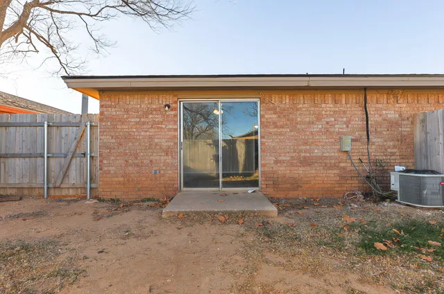 $875 | 6112 38th Street, Unit A, Lubbock, TX 79407
