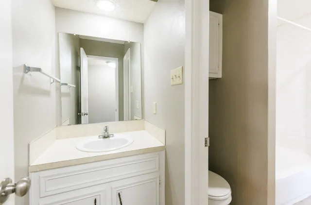 $875 | 6112 38th Street, Unit A, Lubbock, TX 79407