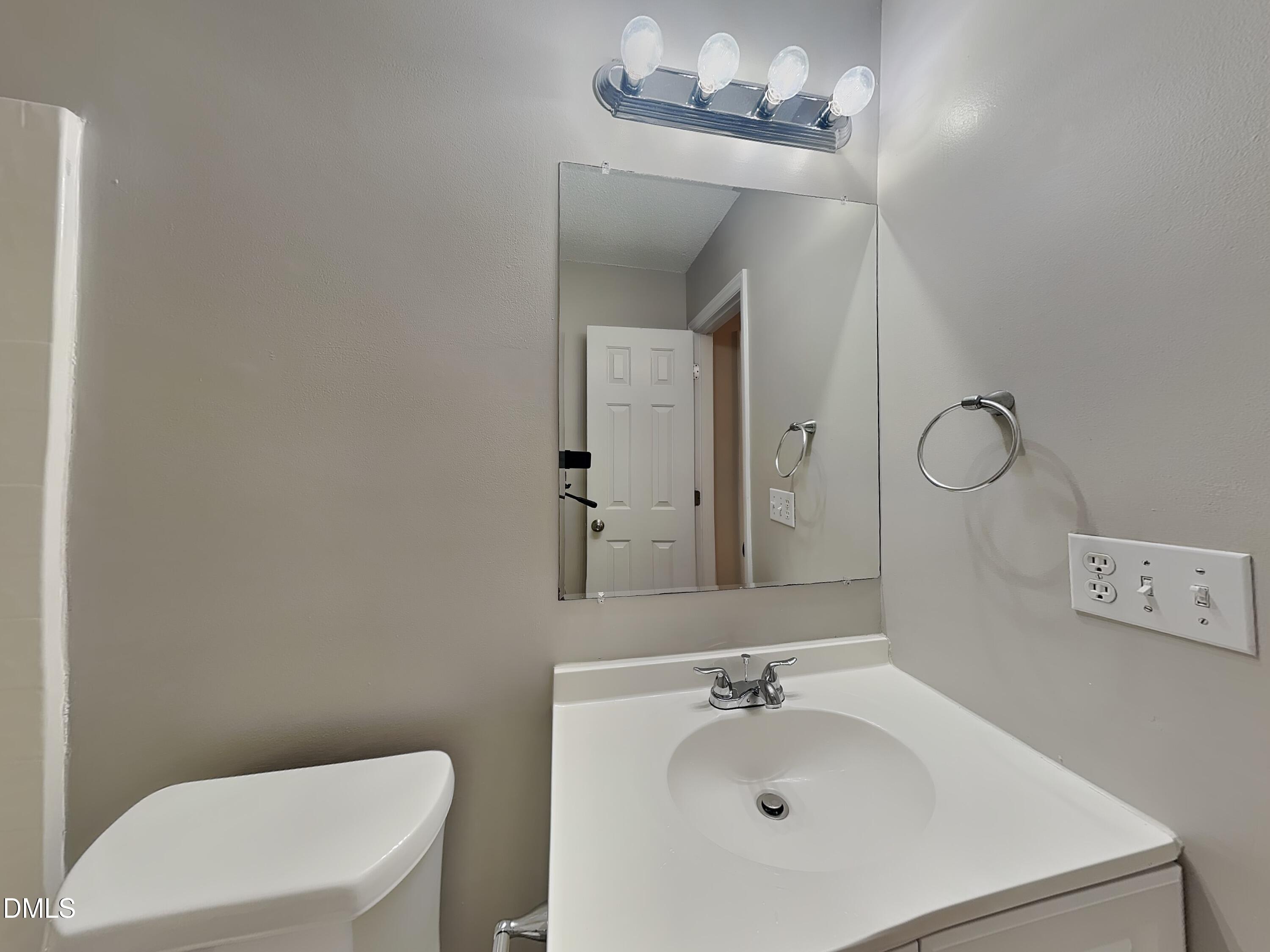 5709 Bryanstone Place Raleigh, NC 27610 - Photo 13 of 15 12_Image_Ateyijzjoq