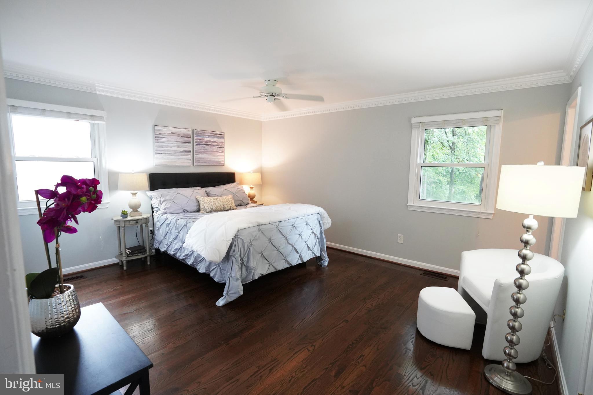 8733 Fort Hunt Road Alexandria, VA 22308 - Photo 13 of 23 New refinished hardwood floors.