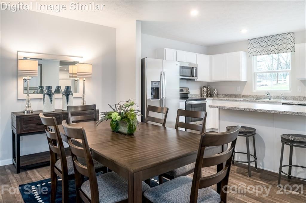 5110 Tinker Field Road, Unit 2026 Charlotte, NC 28215 - Photo 8 of 15 Gallery Image 8