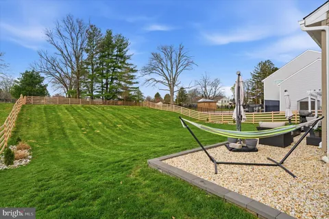 $649,000 | 4 Sovereign Drive, Douglassville, PA 19518