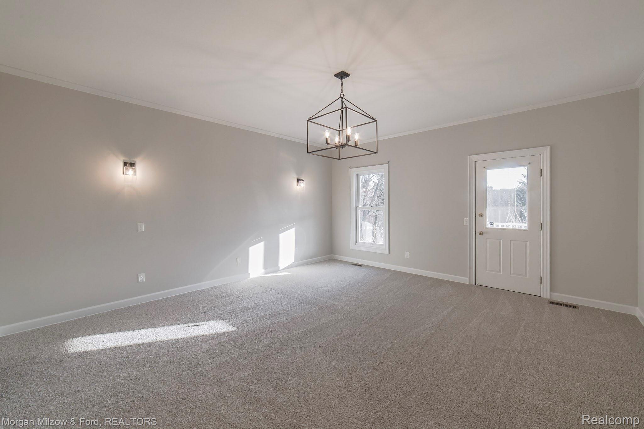 5848 Clarkston Road Clarkston, MI 48348 - Photo 25 of 80 Clarkston (25).jpg