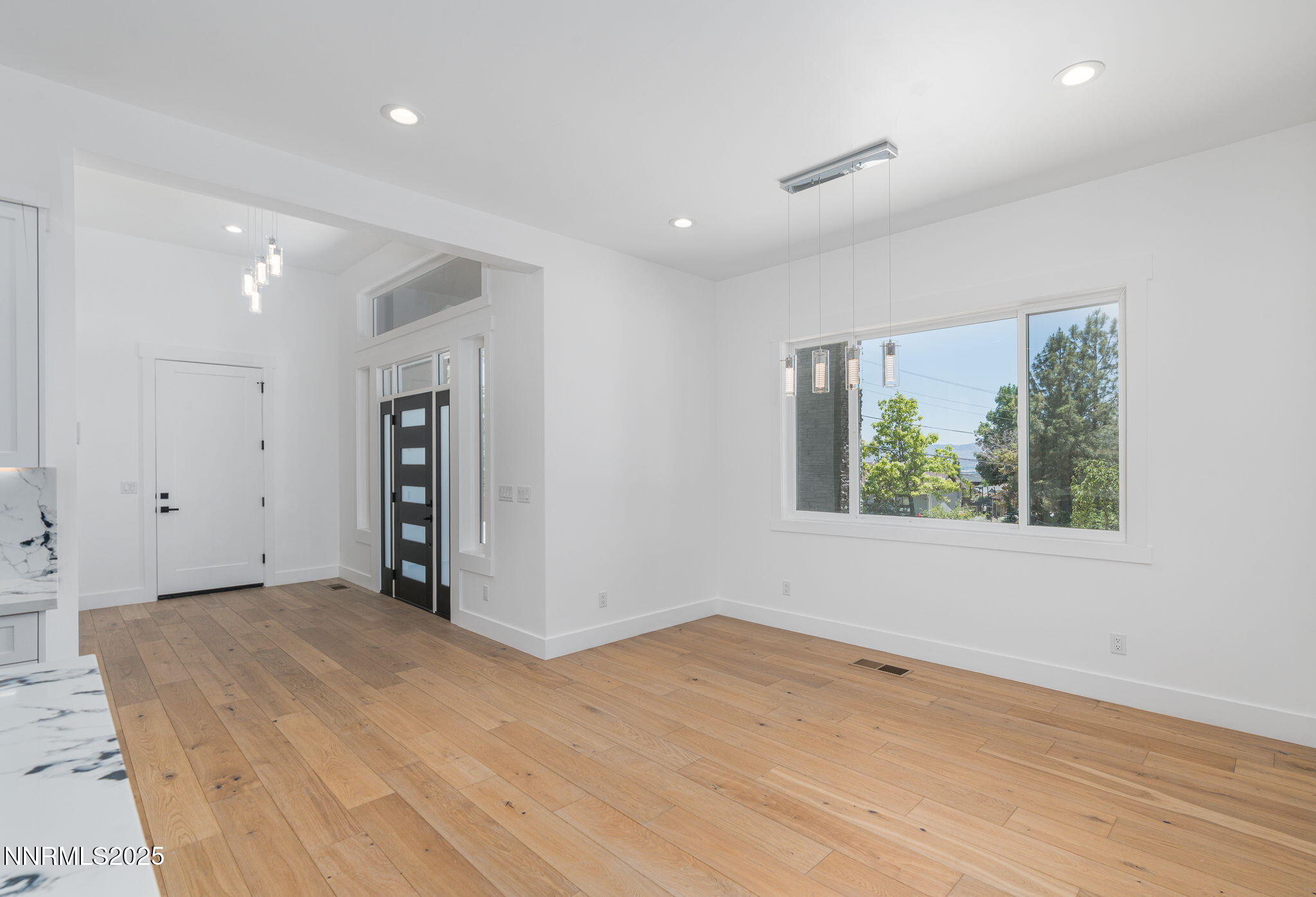 545 Greenstone Drive Reno, NV 89512 - Photo 18 of 77 9-web-or-mls-DSC07154-Edit