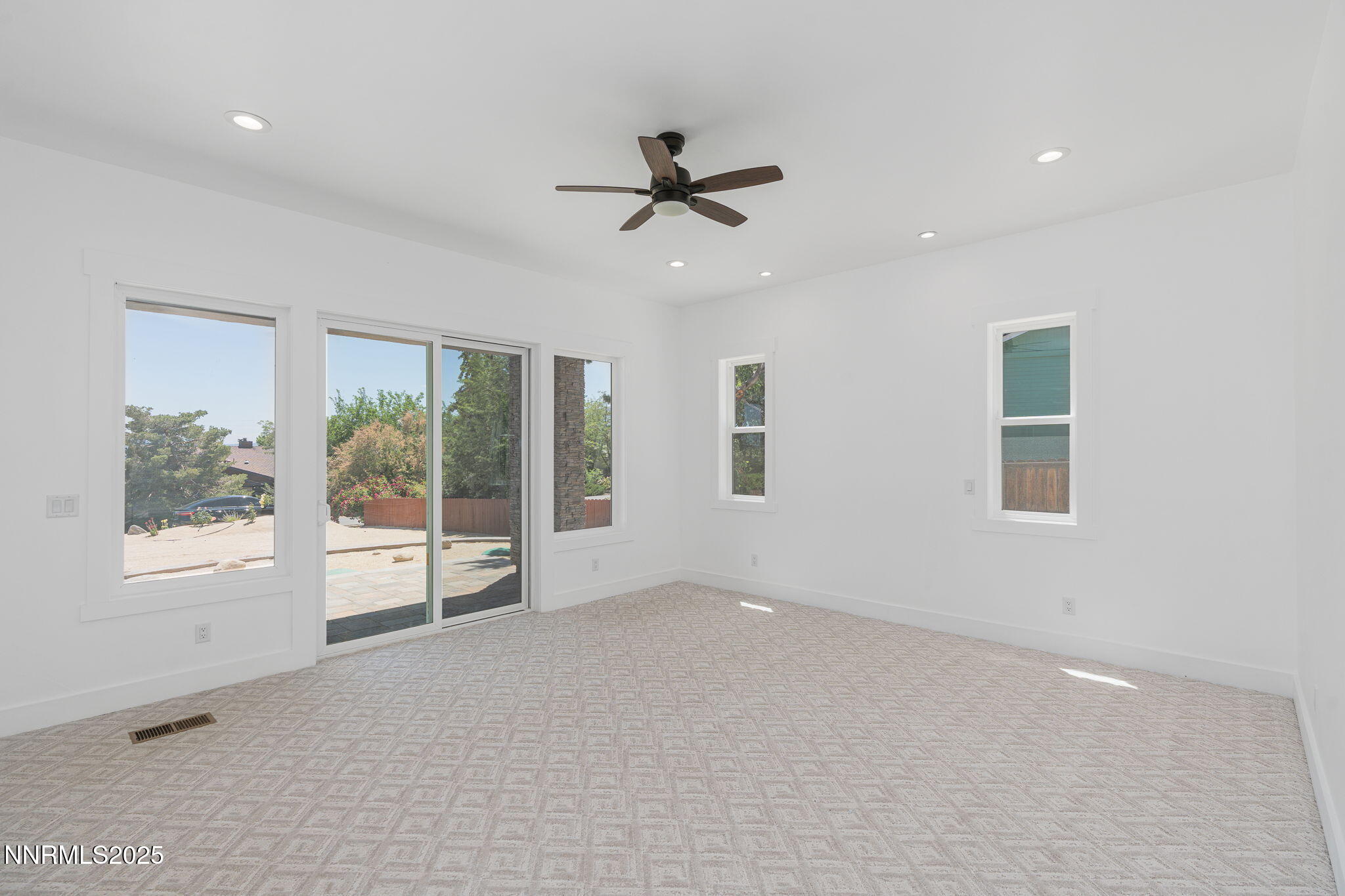 545 Greenstone Drive Reno, NV 89512 - Photo 24 of 77 24-web-or-mls-DSC07232-Edit