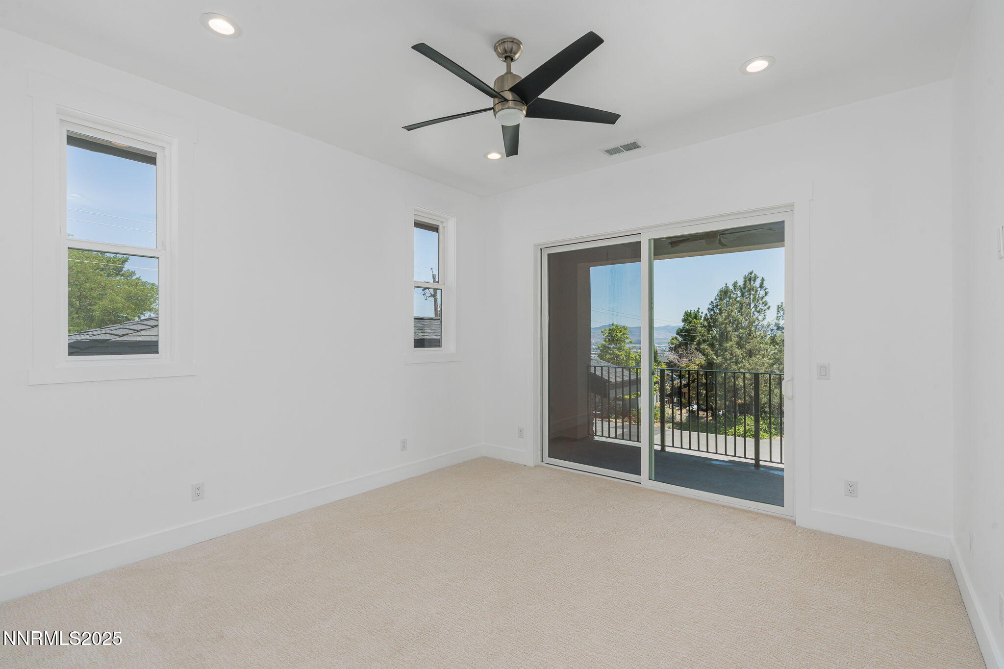 545 Greenstone Drive Reno, NV 89512 - Photo 41 of 77 41-web-or-mls-DSC07245-Edit