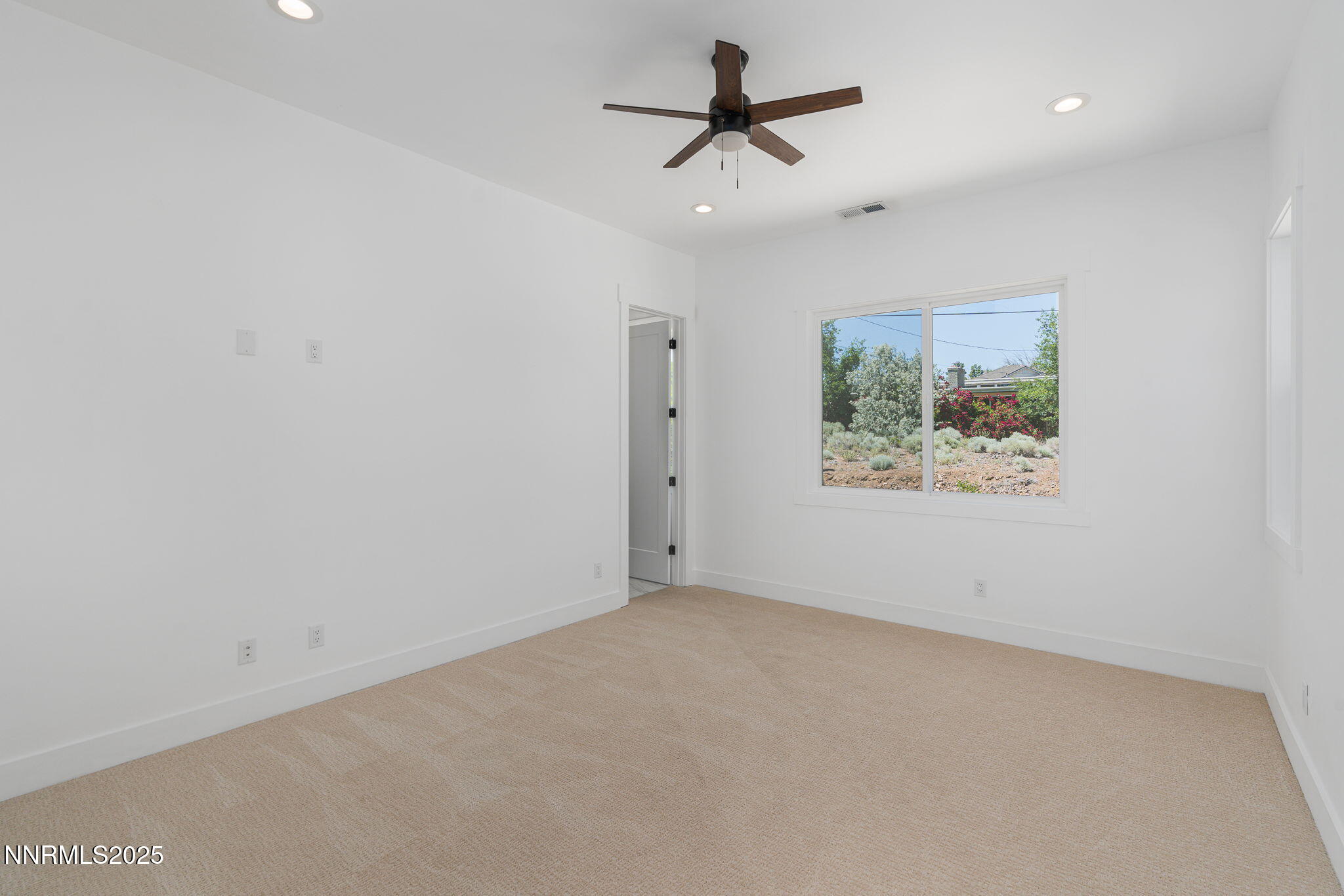 545 Greenstone Drive Reno, NV 89512 - Photo 46 of 77 46-web-or-mls-DSC07356-Edit